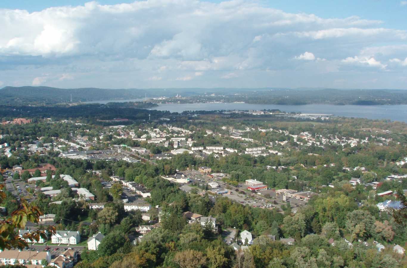 Hiep Sanitation offers professional dumpster rental services in Haverstraw, NY.
