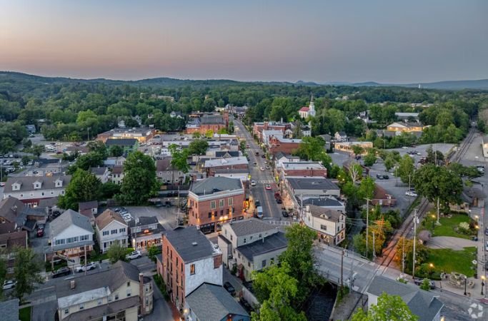 Warwick, NY